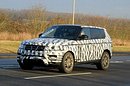 Новый Range-Rover Sport засветился перед мартовской премьерой