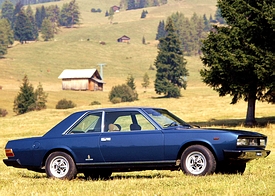 Облик FIАТ 130 Coupe, разработанный Pininfarina, и Rolls-Royce Camargue имеют общие стилистические решения