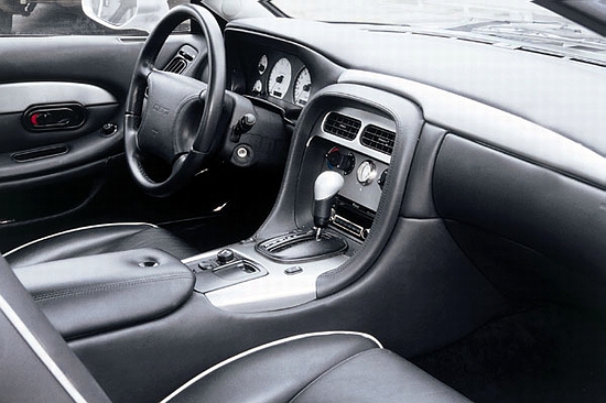 Aston Martin DB7 Alfred Dunhill